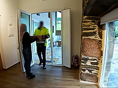 The delivery boy comes home and I give him a surprise blowjob