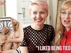 Ersties - 2 Steamy Blondes Love Splendid Girl-girl Fun