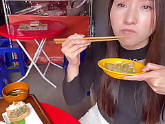 I cycle around Tokyo and eat Korean food in Shin-Okubo