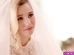 Gorgeous youthful bride Carolina Sweets has lesbian fuckfest with her grandma Julia Ann!