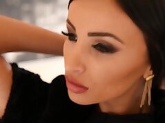 b. taking romp princess alyssia kent gets her double penetration cravings fulfilled