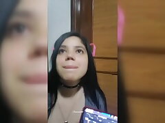 Mi NOVIA Me Me INTERRUMPE En Medio De Una Partida Para COGER. (video viral colombiana)