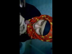 Hijab Indonesian Dame Oral 4