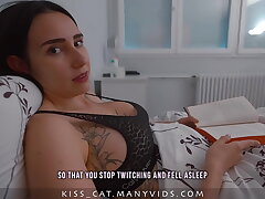 Step mother share bed with handjob!? Surprise - Step sonnie fucks Step mother with Creampie!